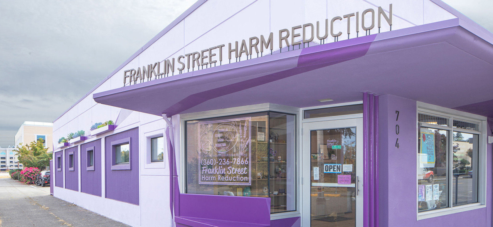 Slide number 4 - Franklin-Street-Harm-Reduction-Front-Sign