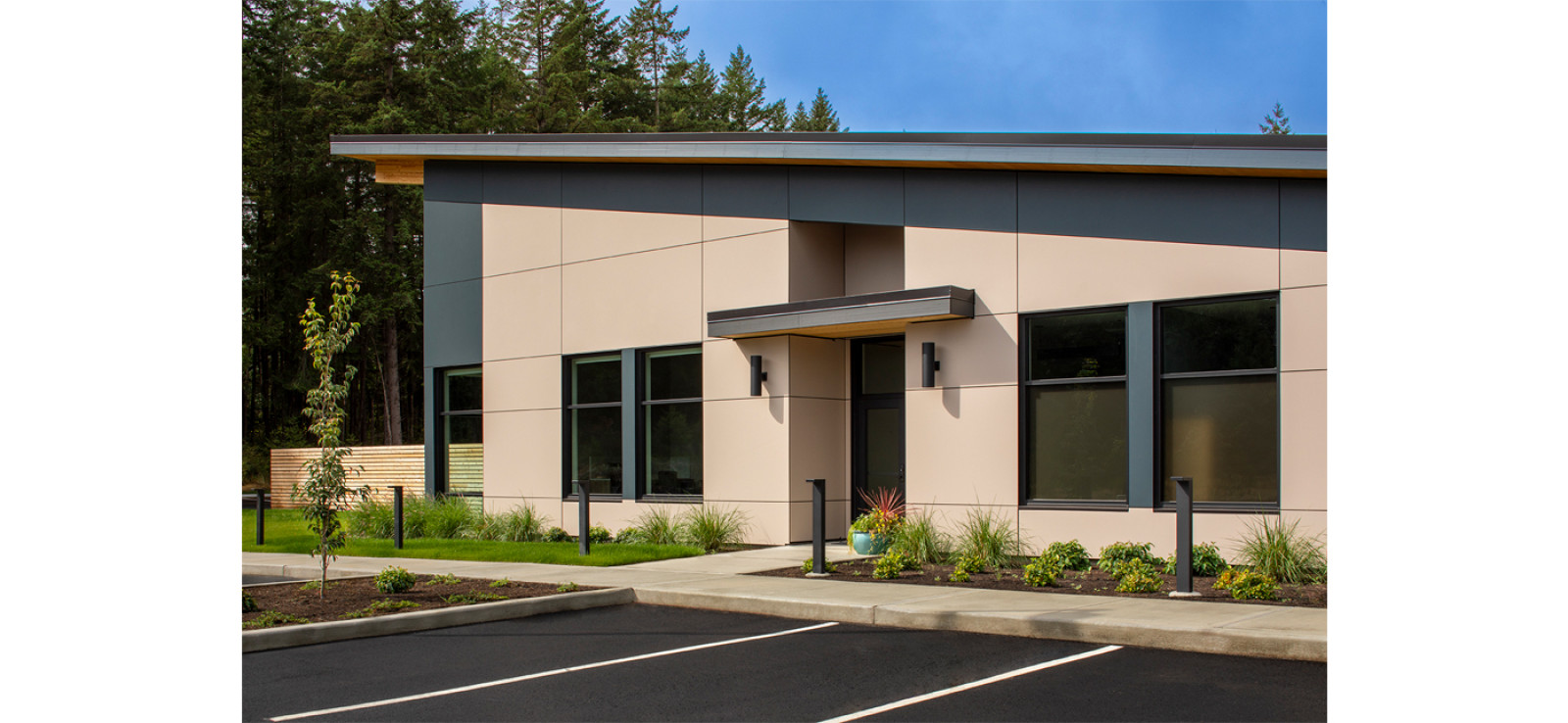 Slide number 4 - Chehalis-Behavioral-Health-Center---Exterior-2