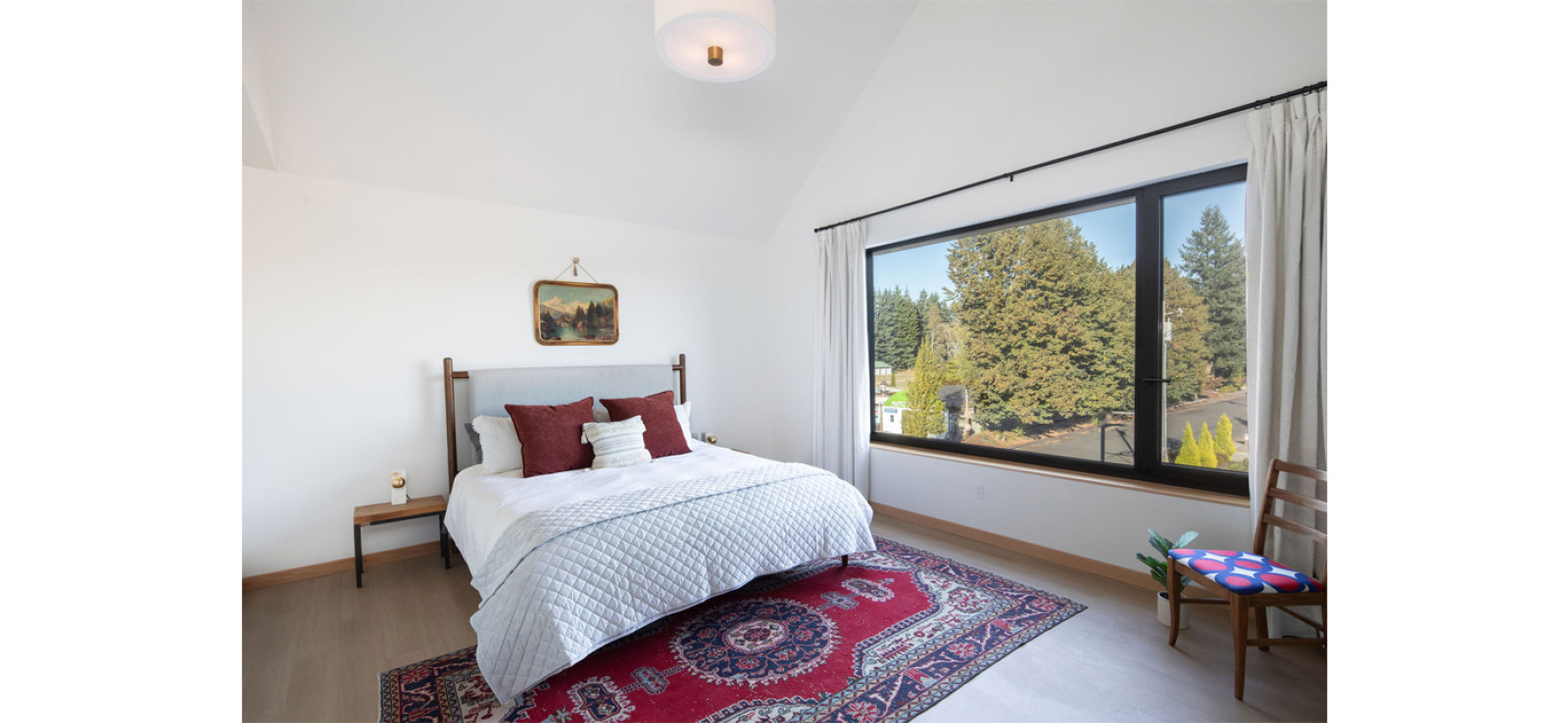 Slide number 11 - Rookery-Apartments-Interior-5